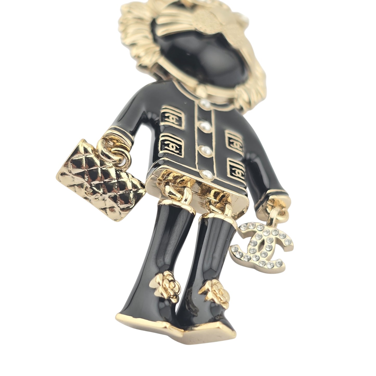 CHANEL ENAMEL CRYSTAL PEARL CC LION BROOCH BLACK WHITE B22