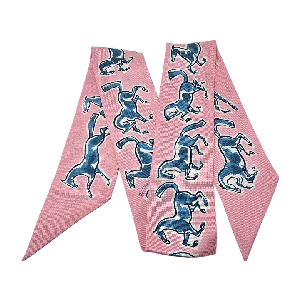 Hermes Silk Twilly Chevaux en Liberté