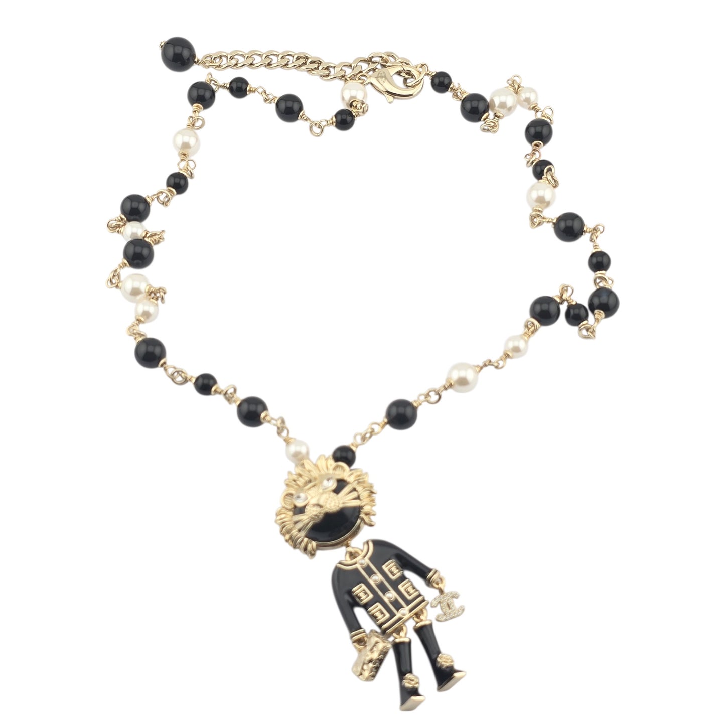 CHANEL ENAMEL CRYSTAL PEARL CC LION NECKLACE BLACK WHITE B22