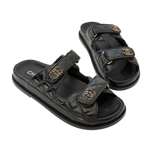 CHANEL CC BLACK LAMBSKIN DAD SANDALS 24P - 39