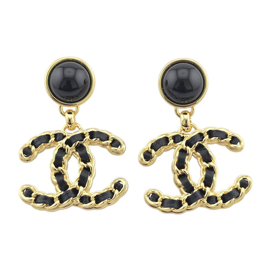 CHANEL LAMBSKIN GOLD METAL CC EARRINGS B24