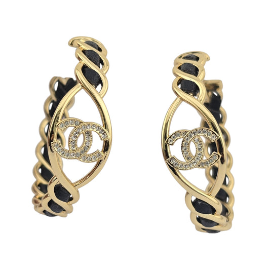 CHANEL HOOP BLACK LAMBSKIN GOLD CC EARRINGS I24