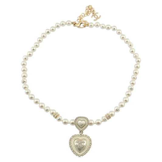 CHANEL FAUX PEARL HEART CC CHOKER NECKLACE C24