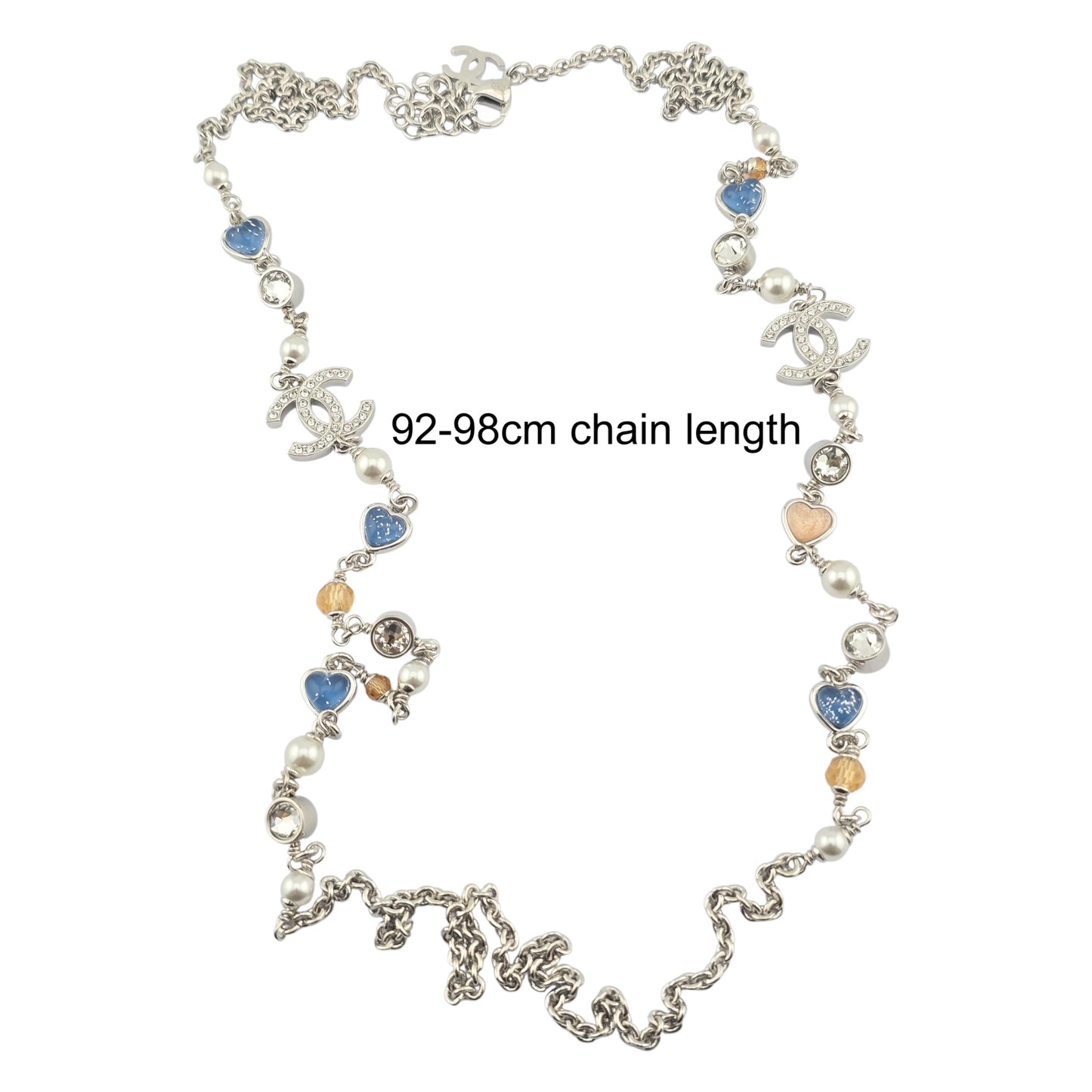 CHANEL LONG RESIN SILVER CC HEART NECKLACE B25