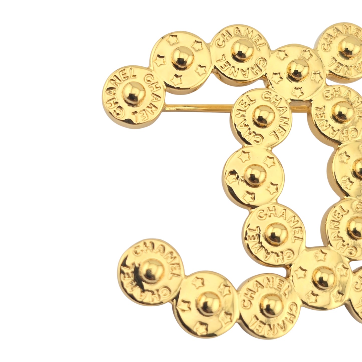 CHANEL GOLD BUTTON CC BROOCH I24