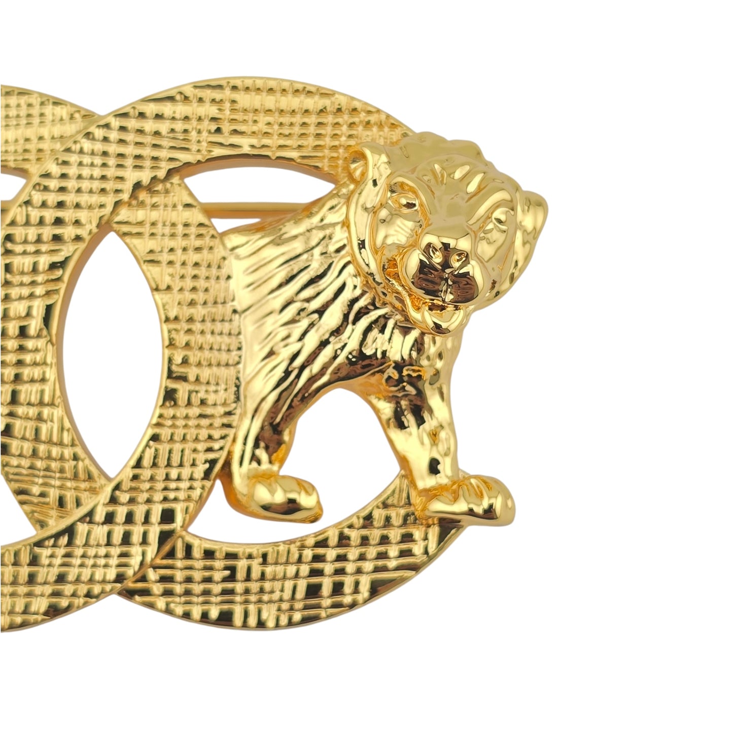 CHANEL GOLD METAL LION BROOCH B22