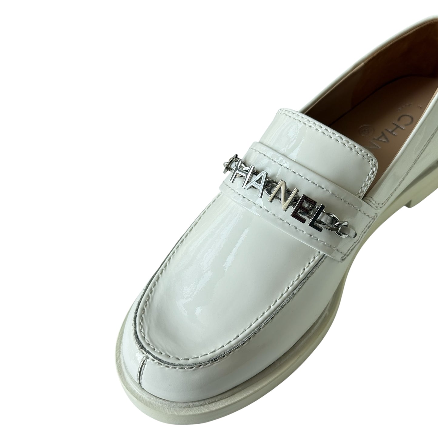 CHANEL WHITE SHINY CALFSKIN LOGO LOAFERS - 39