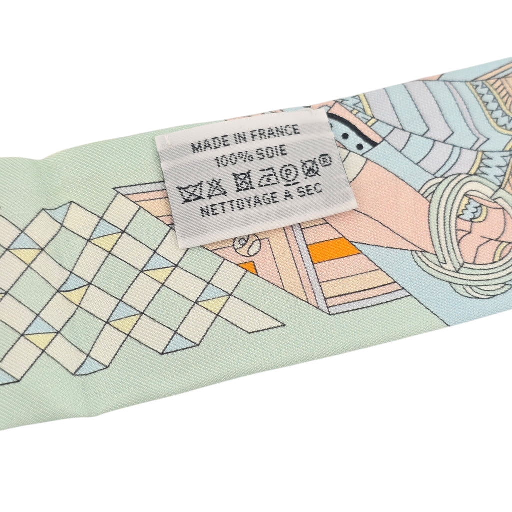 Hermes Silk De l'Ombrelle Aux Duels Twilly Ciel Rose Pale Orange HERMES