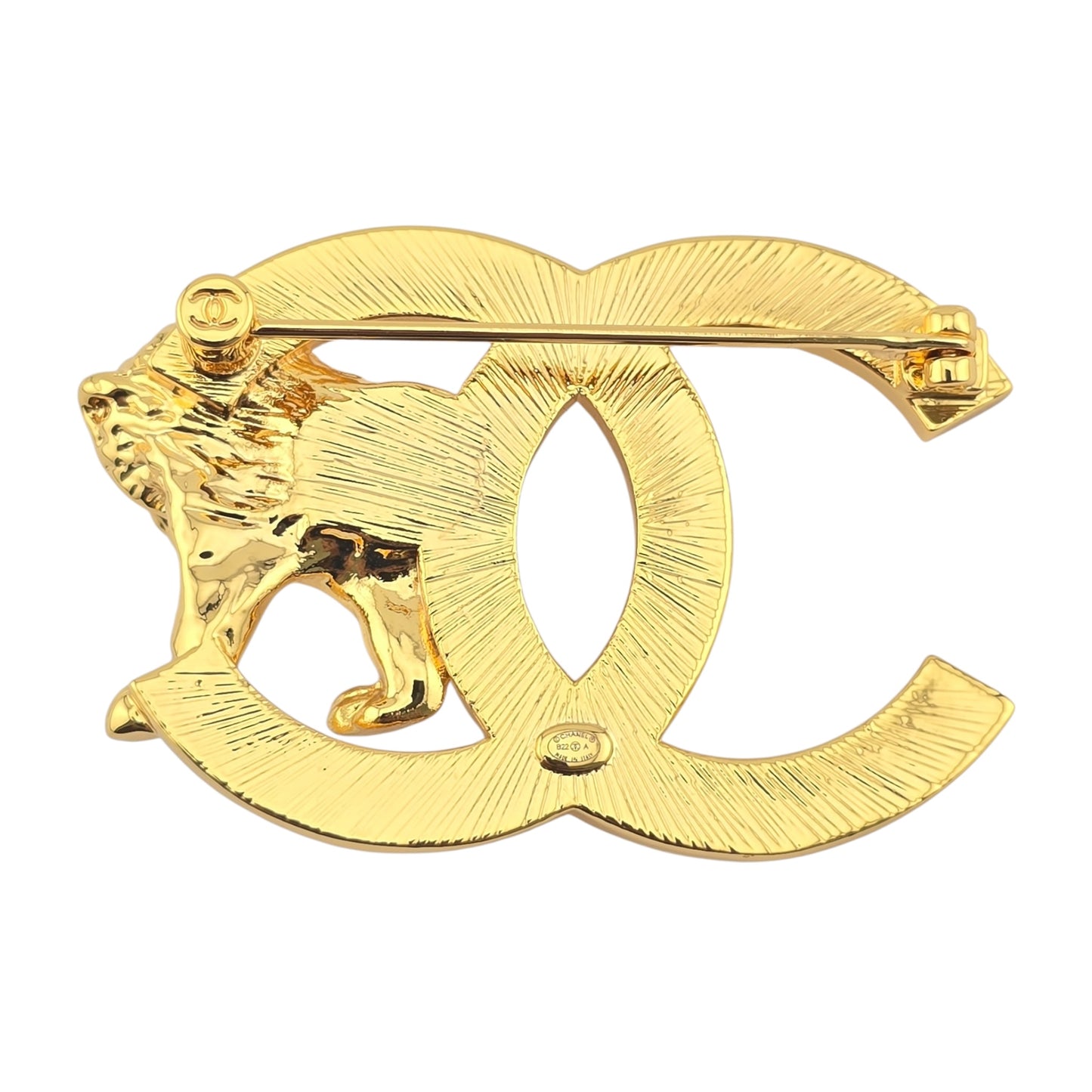 CHANEL GOLD METAL LION BROOCH B22