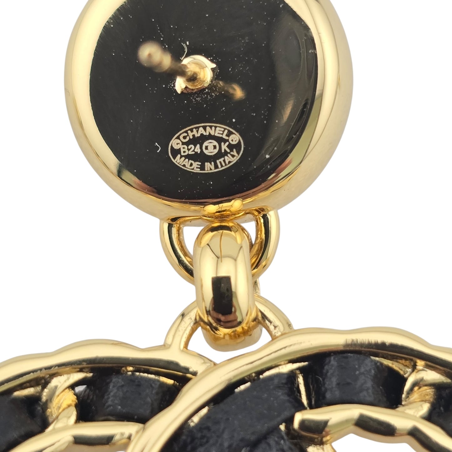 CHANEL LAMBSKIN GOLD METAL CC EARRINGS B24
