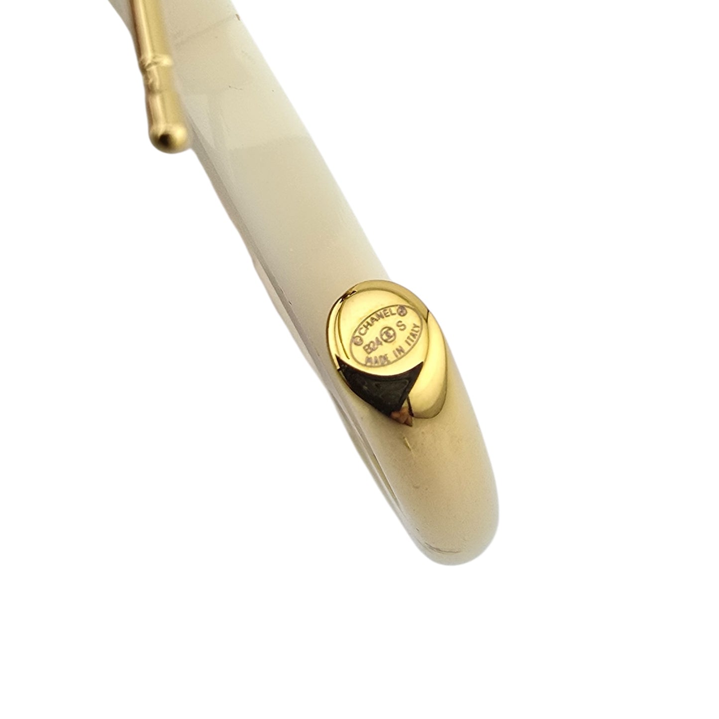 CHANEL WHITE RESIN HOOP CC EARRINGS B24