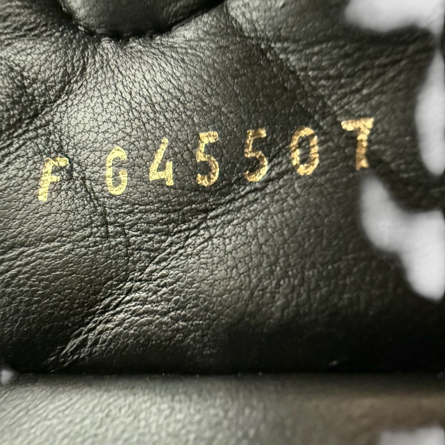 CHANEL CC BLACK LAMBSKIN DAD SANDALS 24P - 39