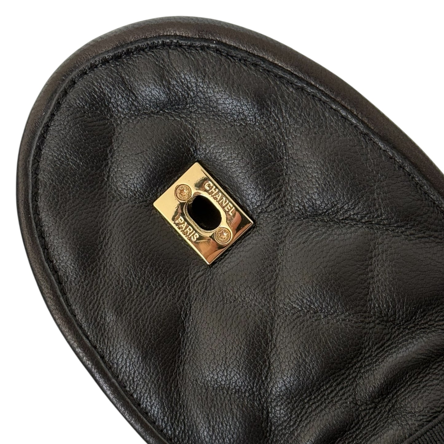CHANEL CC BLACK LAMBSKIN QUILTED TURNLOCK LOAFERS - 39
